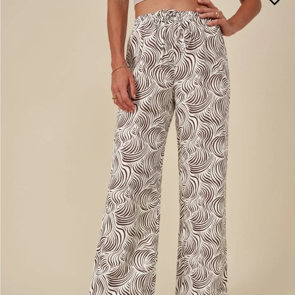 Like new 🦋Reformation Olina linen optical pants